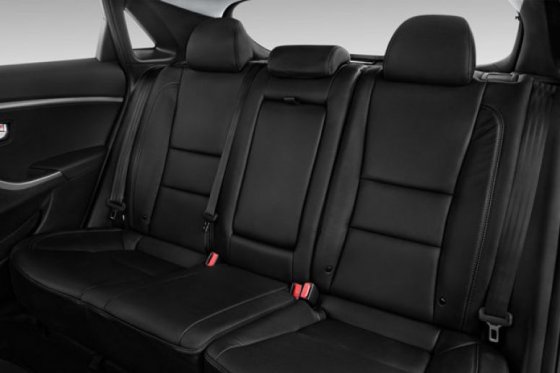 Hyundai Elantra 2015